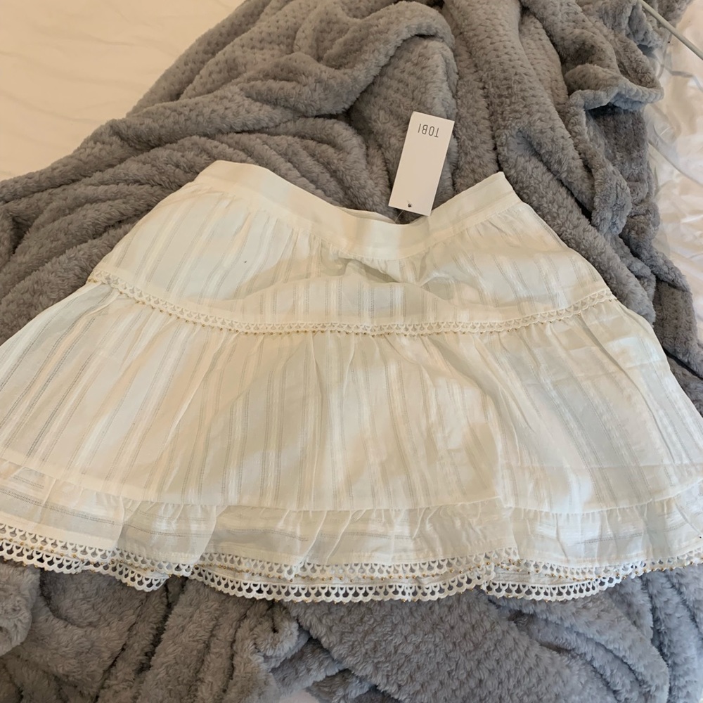 White ruffle Mini skirt